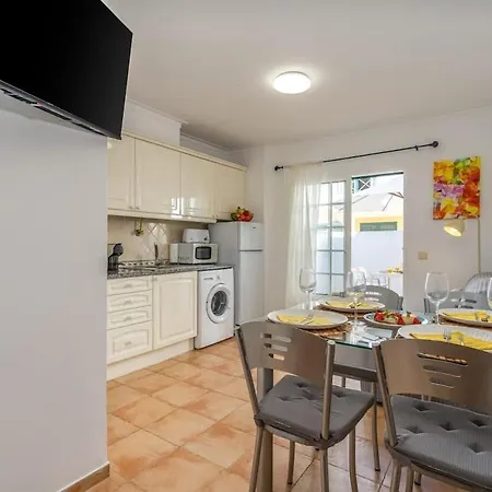 Apartamento Bright & Cozy House With Terrace By Hostwise Cabacos
