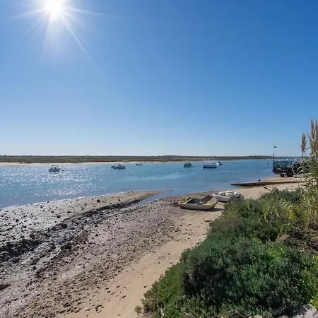 Apartment Bright & Cozy House With Terrace By Hostwise Cabacos